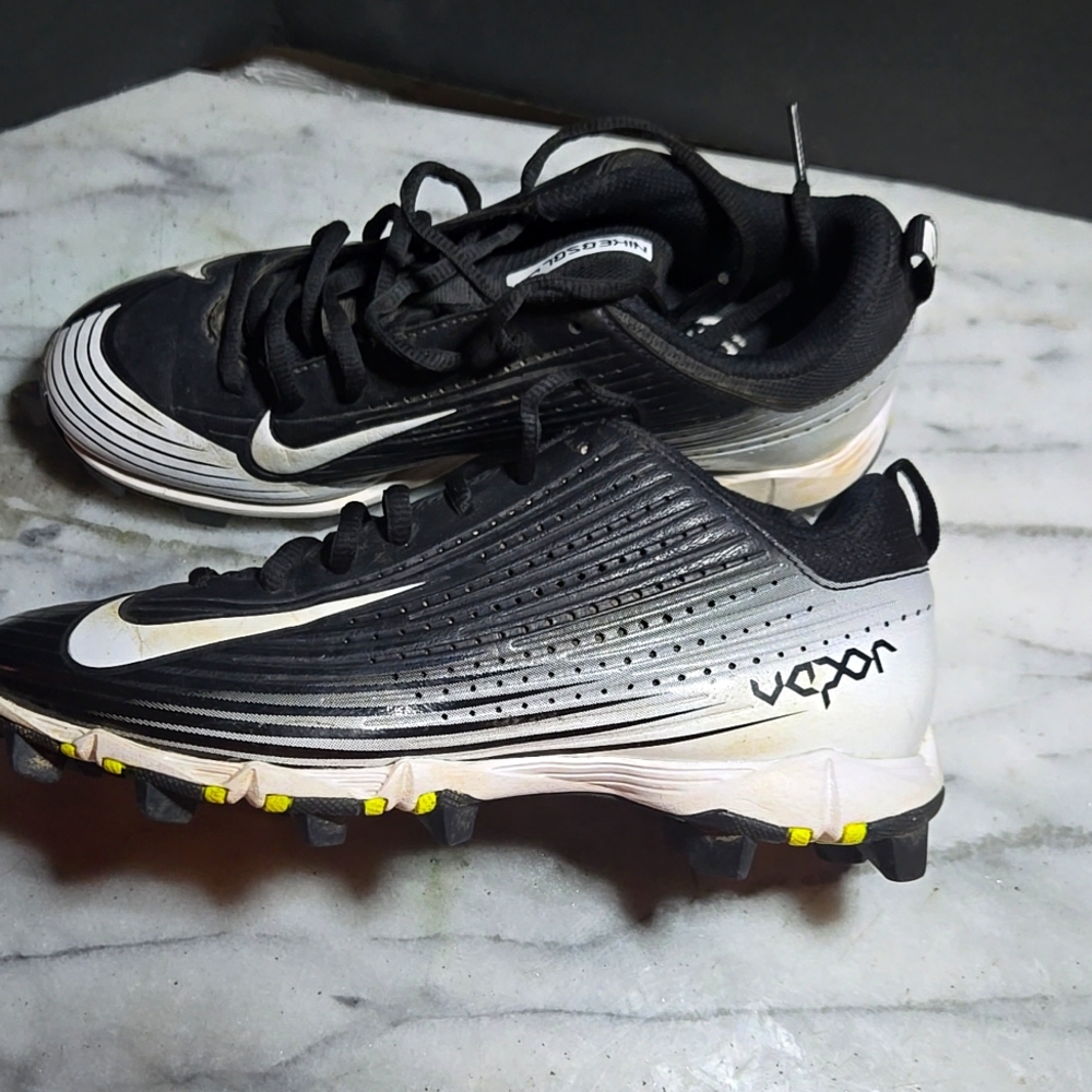 Nike Vapor Keystone 2 baseball cleats 4.5Y